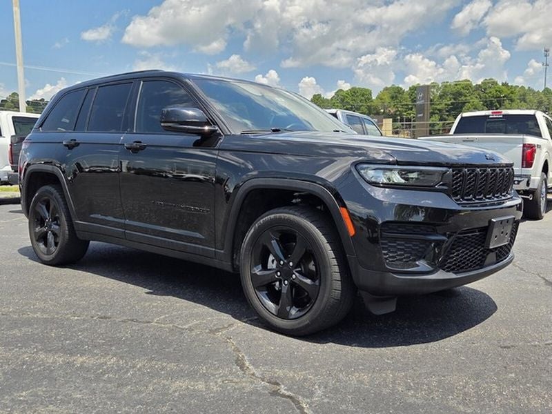 2022 Jeep Grand Cherokee Altitude