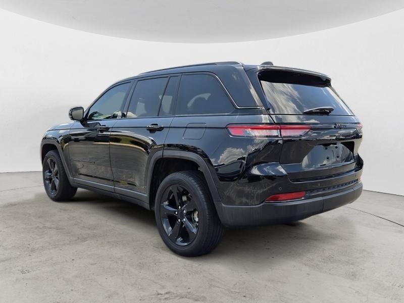 2022 Jeep Grand Cherokee Altitude