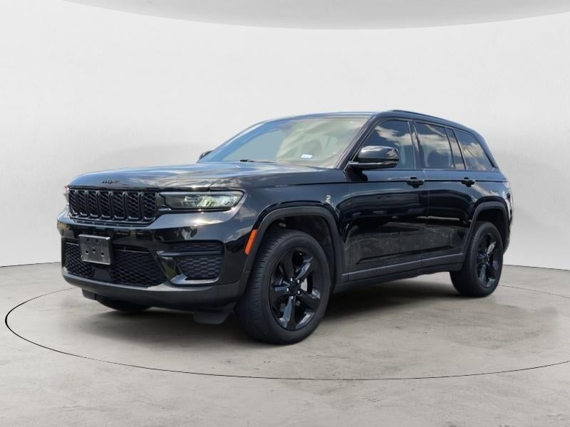 2022 Jeep Grand Cherokee Altitude