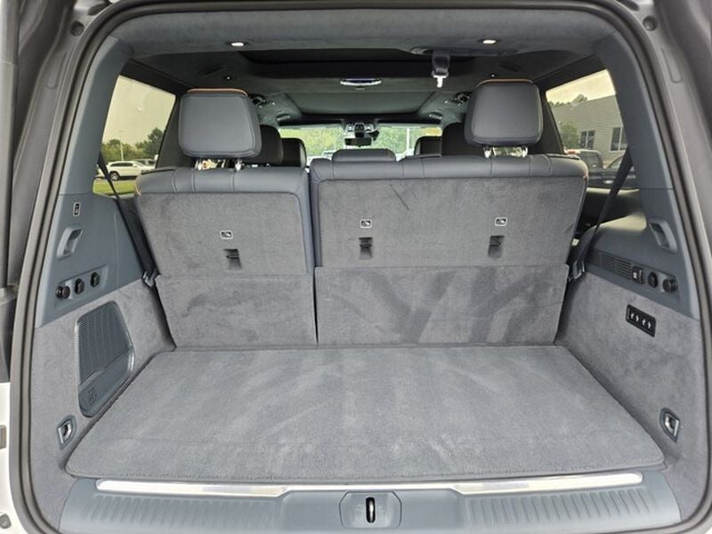2023 Jeep Grand Wagoneer Series III