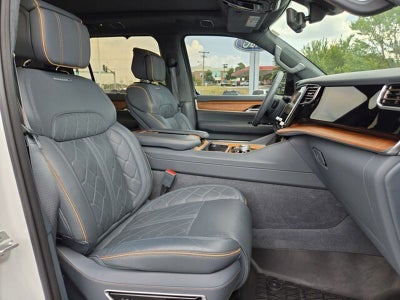 2023 Jeep Grand Wagoneer Series III