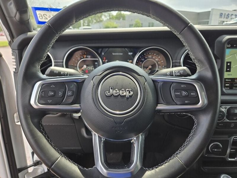 2022 Jeep Gladiator Overland