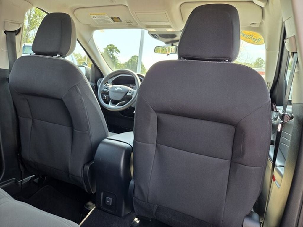 2022 Ford Escape S