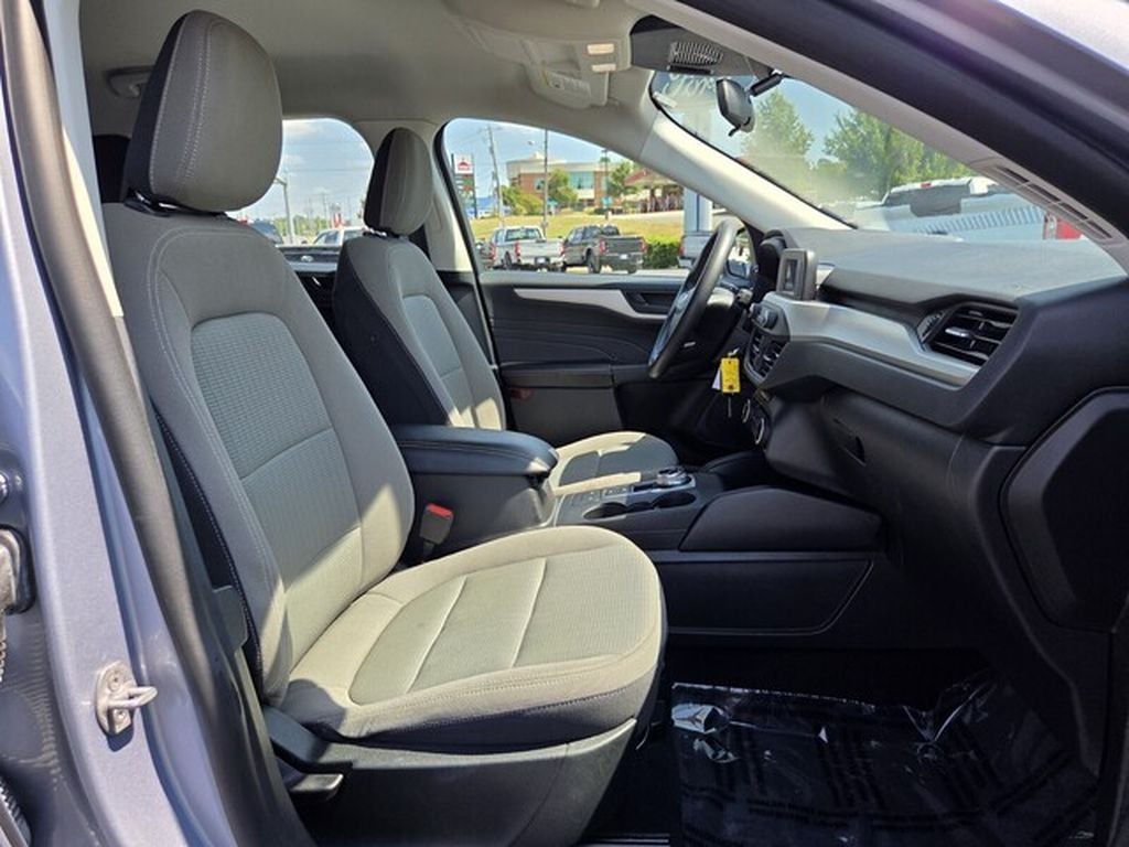 2022 Ford Escape S