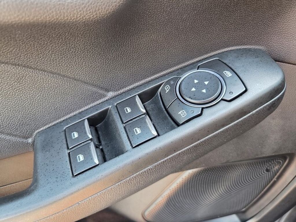 2022 Ford Escape S
