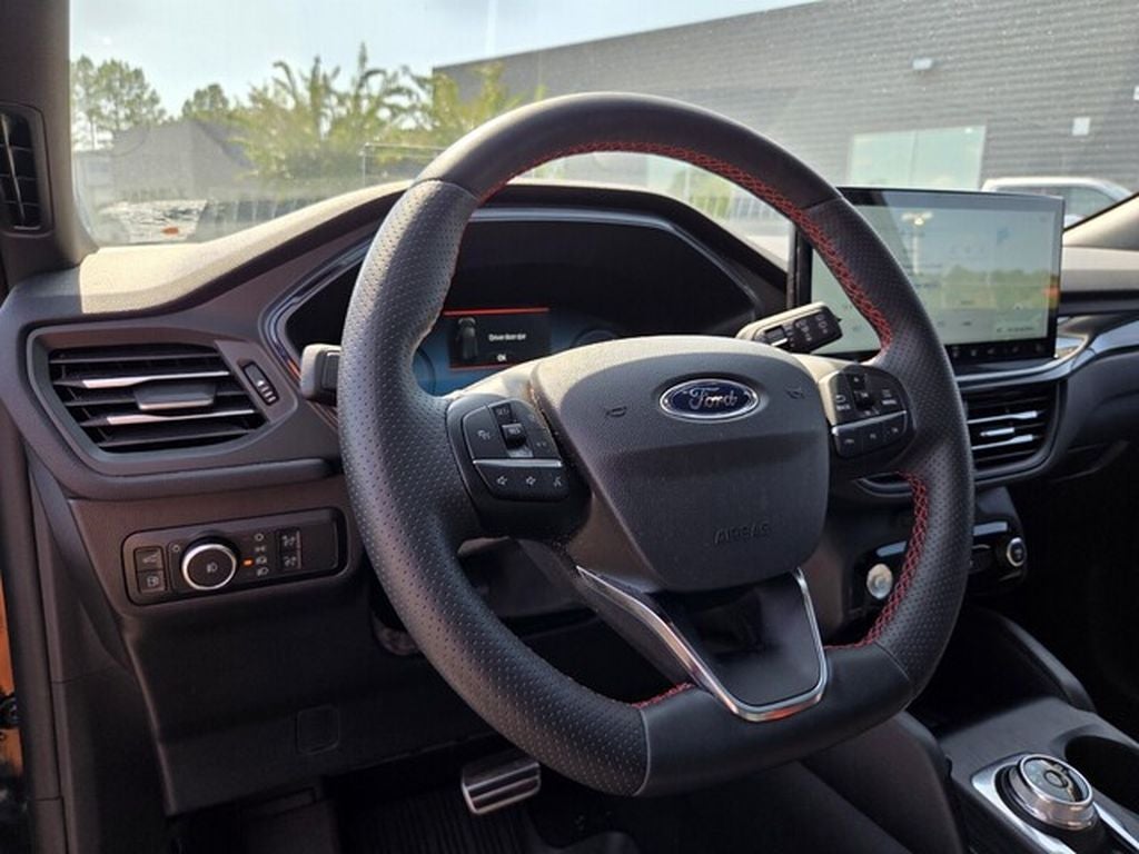 2024 Ford Escape ST-Line Elite
