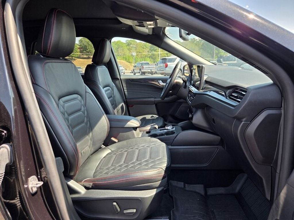 2024 Ford Escape ST-Line Elite