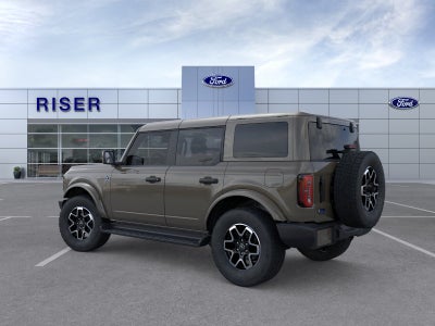 2026 Ford Bronco Outer Banks