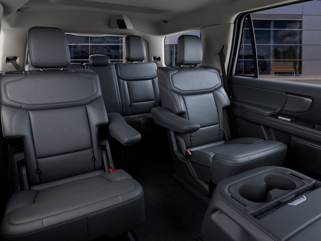 2027 Ford Expedition Active