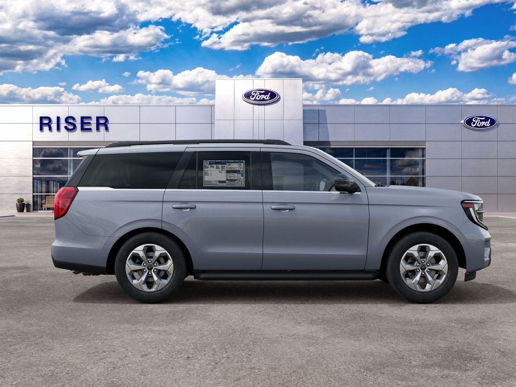 2027 Ford Expedition Active