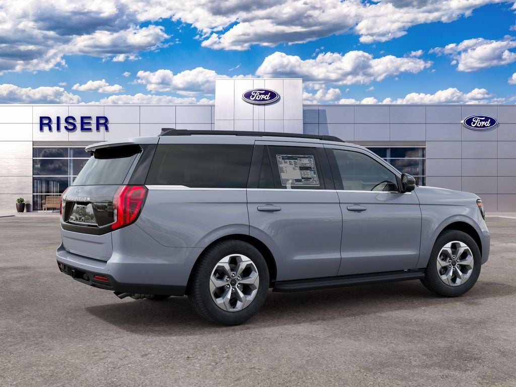 2027 Ford Expedition Active