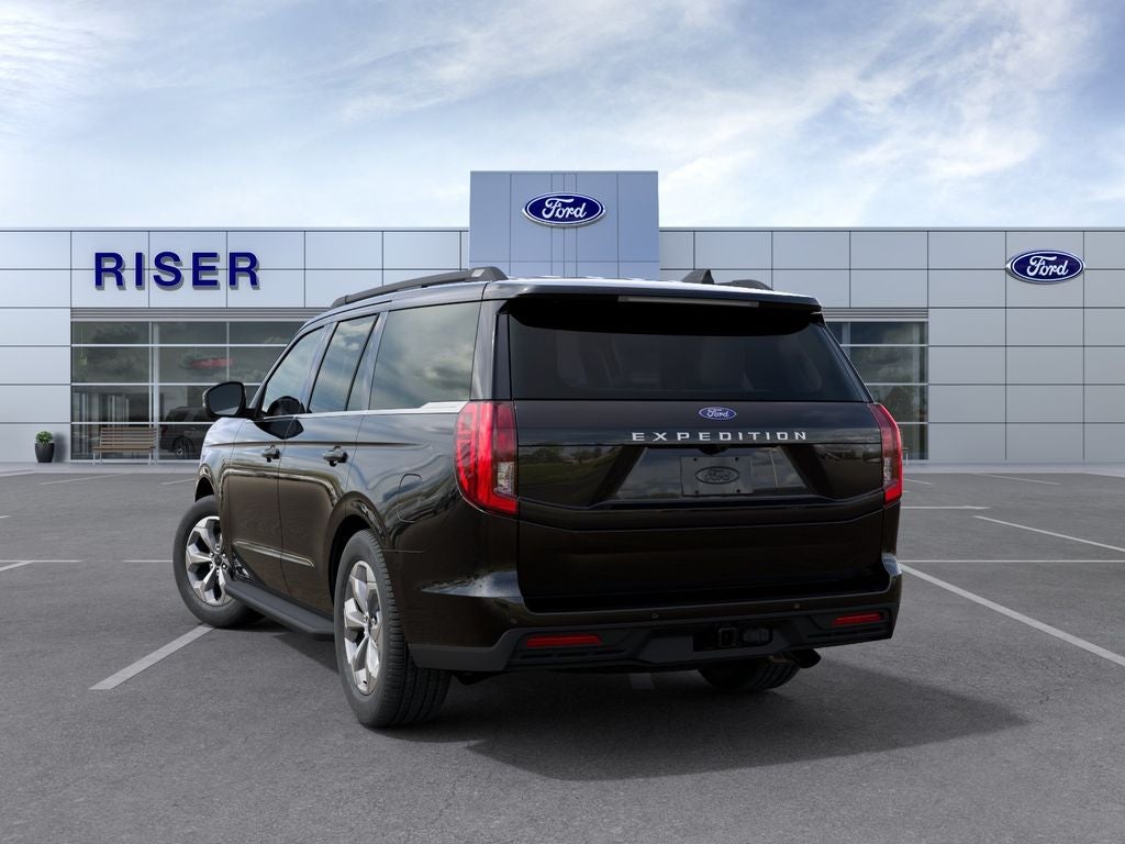 2027 Ford Expedition Active