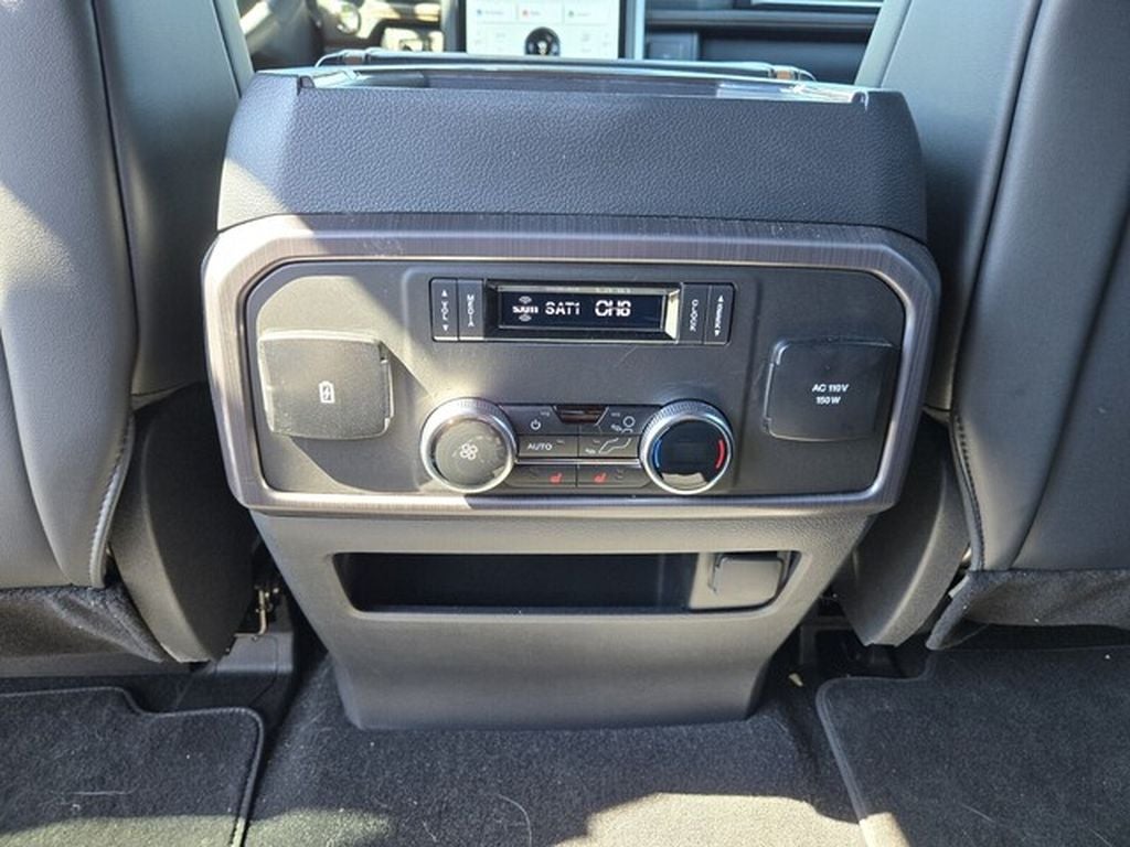 2024 Ford Expedition Platinum