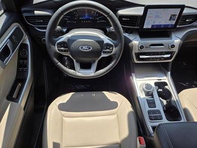 2024 Ford Explorer XLT