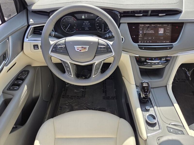 2025 Cadillac XT5 FWD Premium Luxury