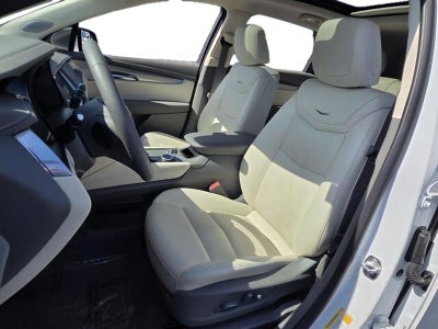 2025 Cadillac XT5 FWD Premium Luxury