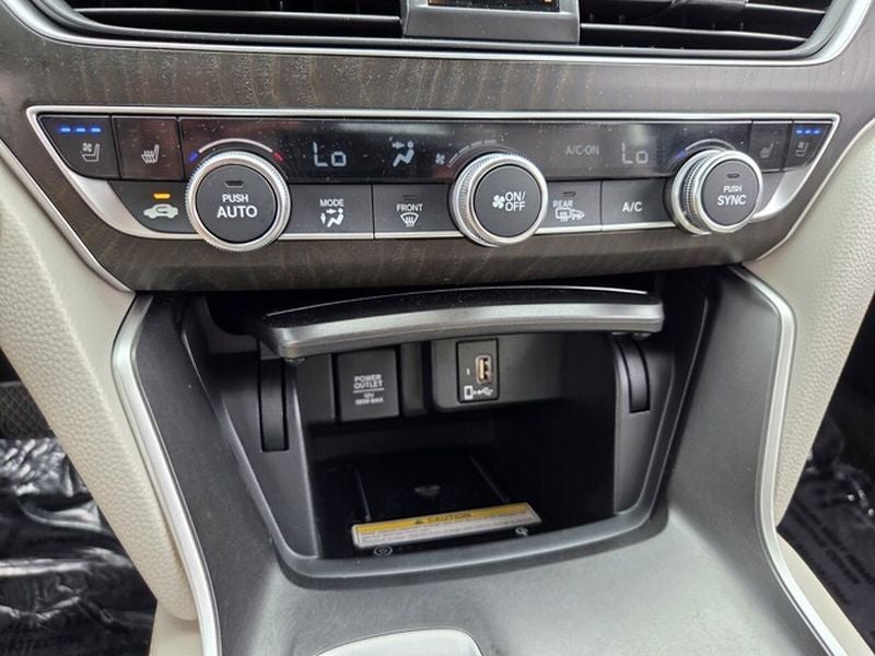 2019 Honda Accord Touring 2.0T