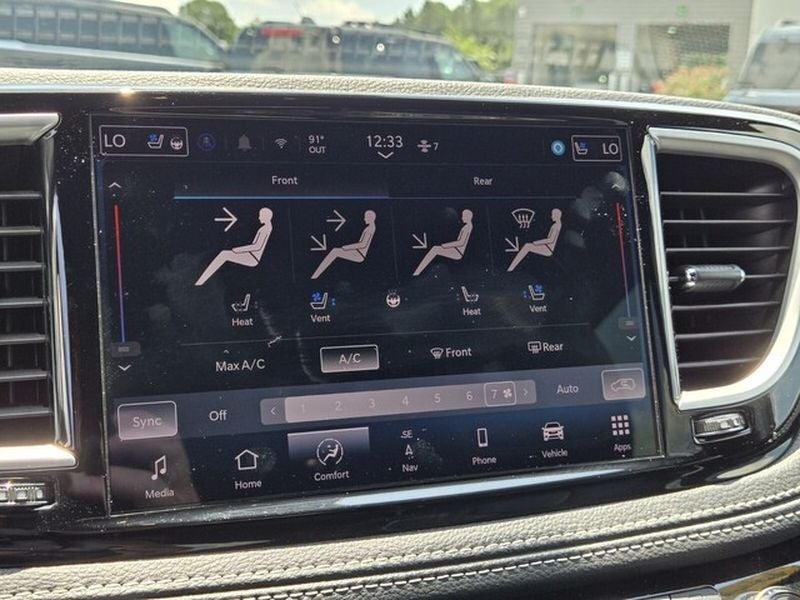 2025 Chrysler Pacifica Limited