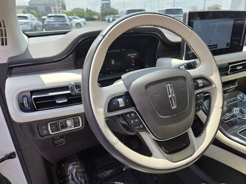 2023 Lincoln Nautilus Black Label