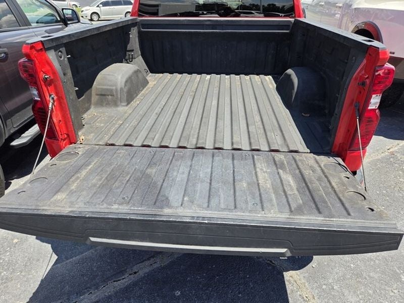 2023 Chevrolet Silverado Custom