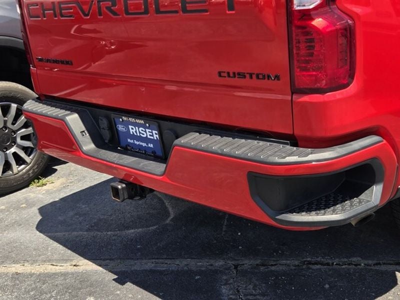 2023 Chevrolet Silverado Custom
