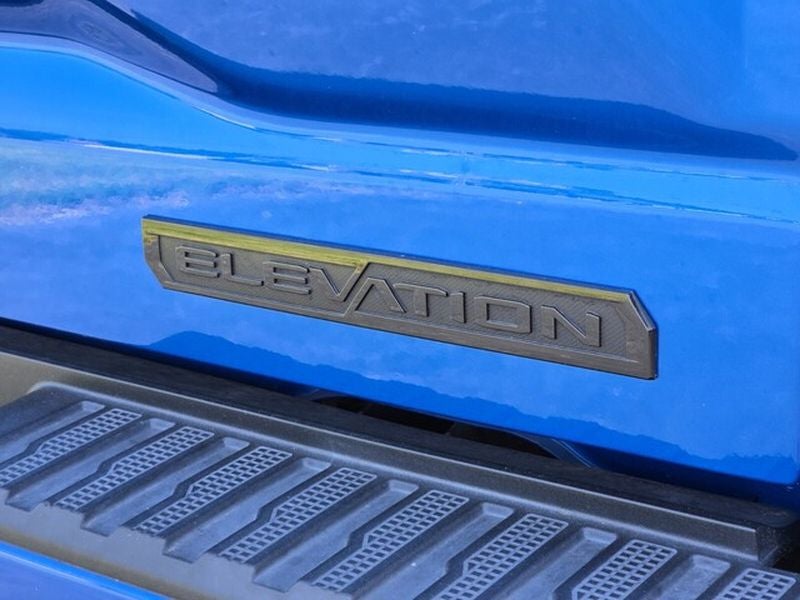 2024 GMC Sierra Elevation