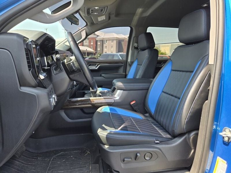 2024 GMC Sierra Elevation