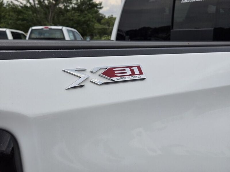 2022 GMC Sierra SLT