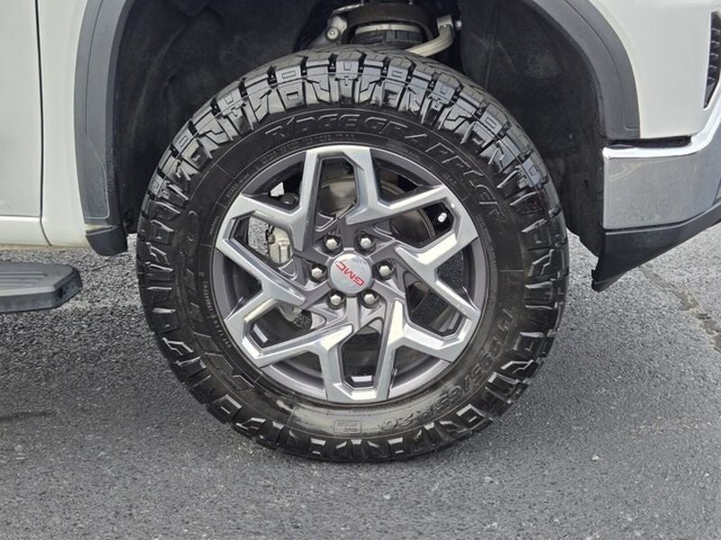 2022 GMC Sierra SLT