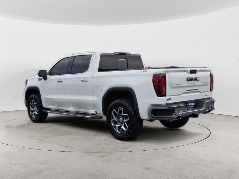 2022 GMC Sierra SLT