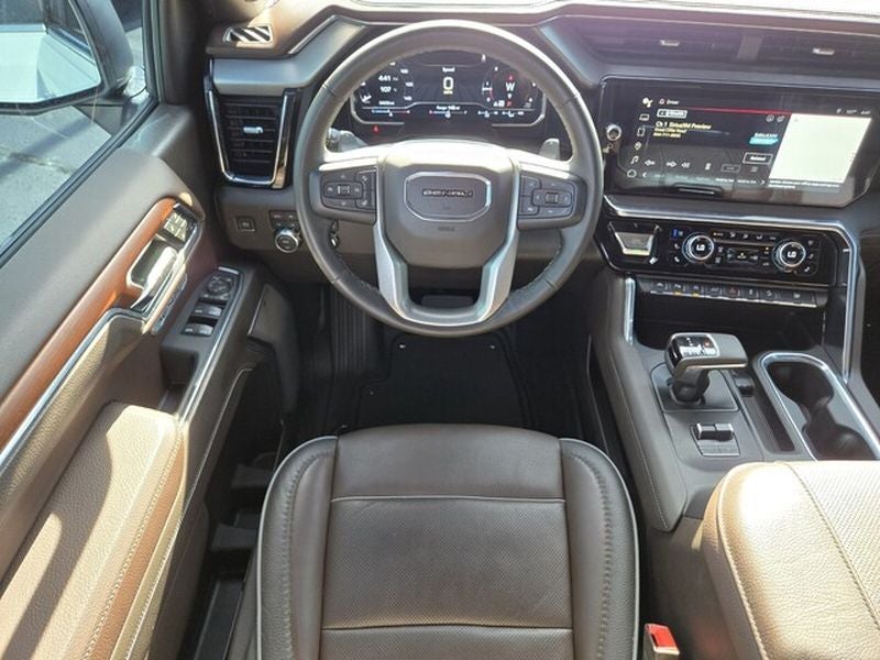 2023 GMC Sierra Denali