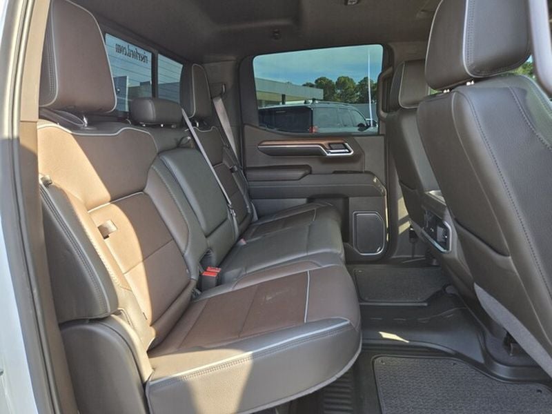 2023 GMC Sierra Denali