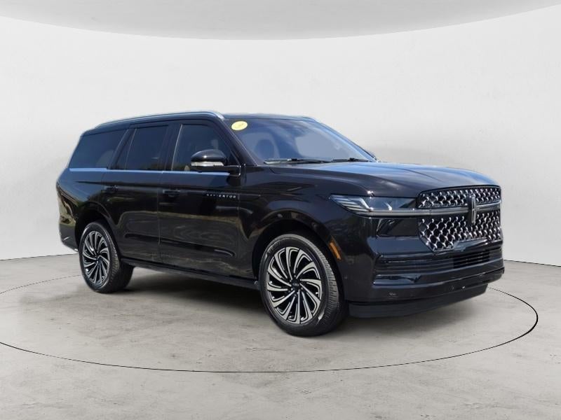 2025 Lincoln Navigator Black Label