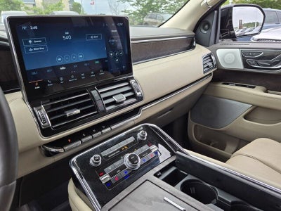 2024 Lincoln Navigator L Reserve