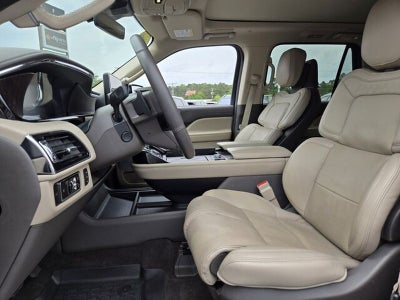 2024 Lincoln Navigator L Reserve