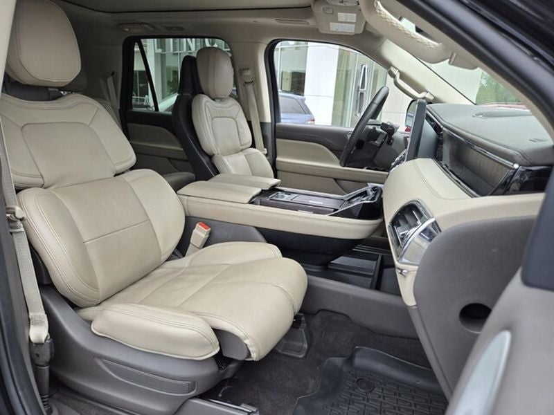 2024 Lincoln Navigator L Reserve