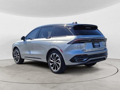 2025 Lincoln Nautilus Reserve