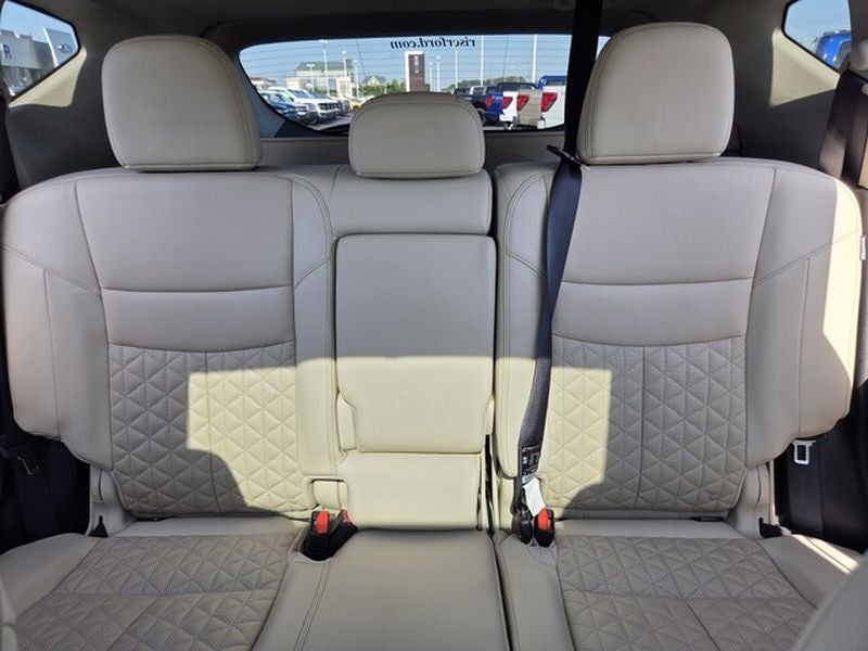 2022 Nissan Murano Platinum