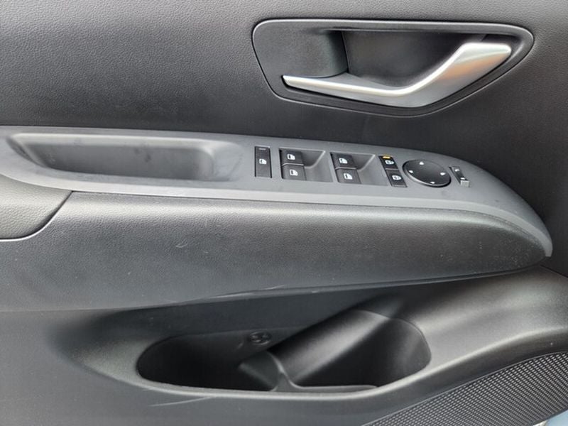 2025 Hyundai Santa Cruz SE