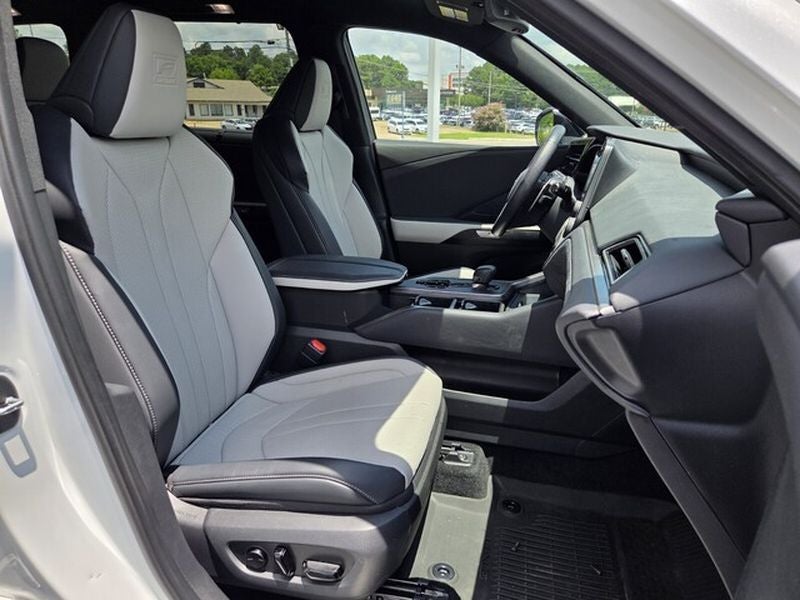 2025 Lexus TX 500h F SPORT Premium