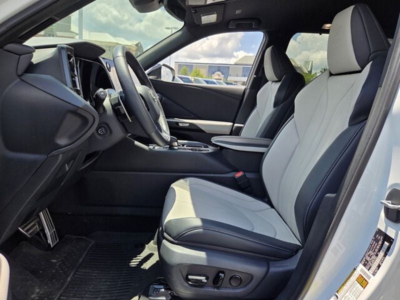 2025 Lexus TX 500h F SPORT Premium