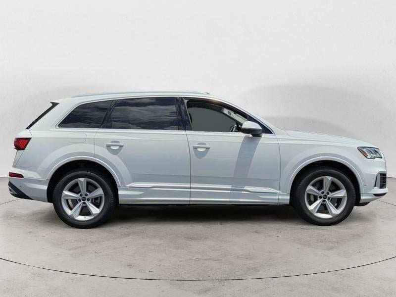 2024 Audi Q7 Premium Plus