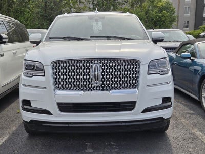 2023 Lincoln Navigator L Reserve
